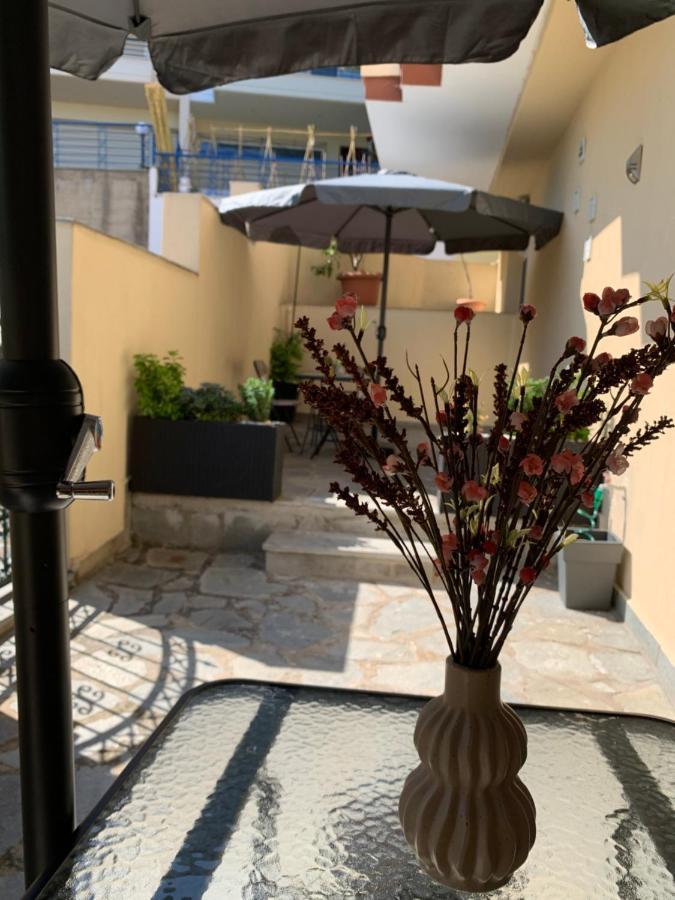 Toulipa Seaside Apartments 카발라 외부 사진